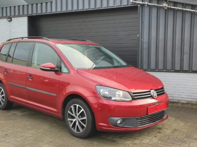 Volkswagen Touran 1.2 TSI Comfl. BM 7p Stoelverw Panoramadak